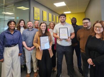 alt="Lemon Contact Centre staff celebrate double award win"