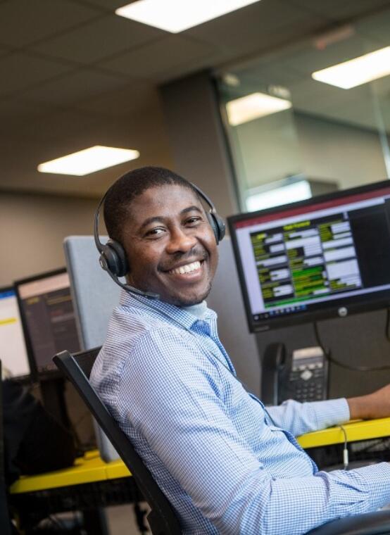 alt="Lemon Contact Centre operator smiling"