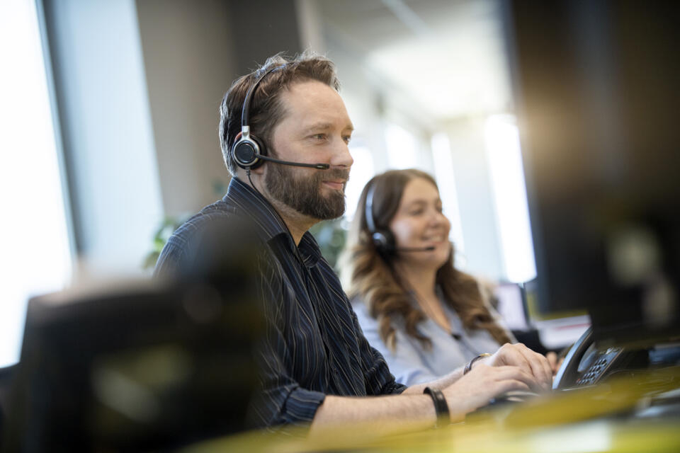 alt="Lemon Contact Centre call centre operators"